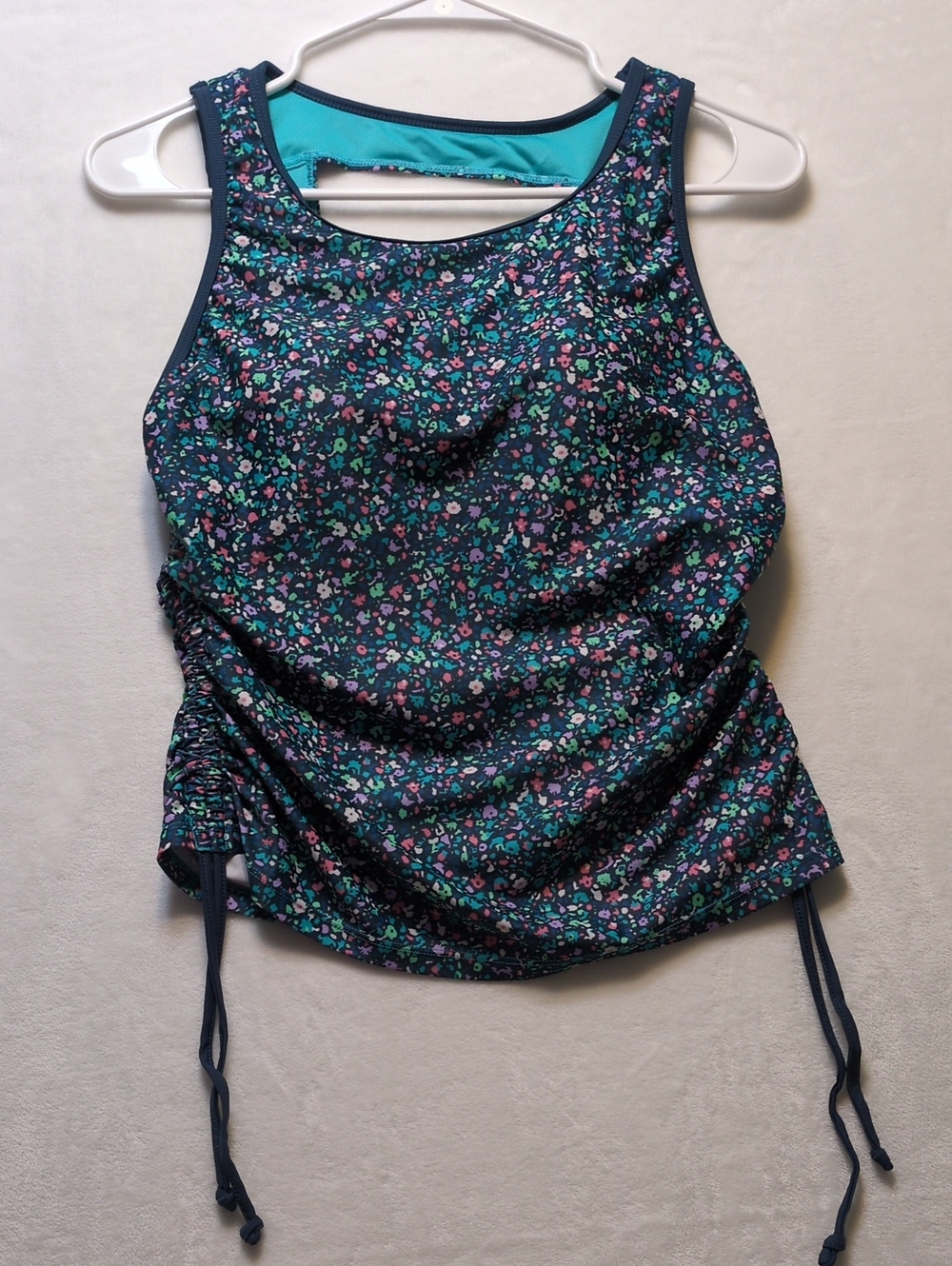 Free Country Ruched Floral Tankini Swim Top M 8/10 Keyhole Racerback Molded Cups